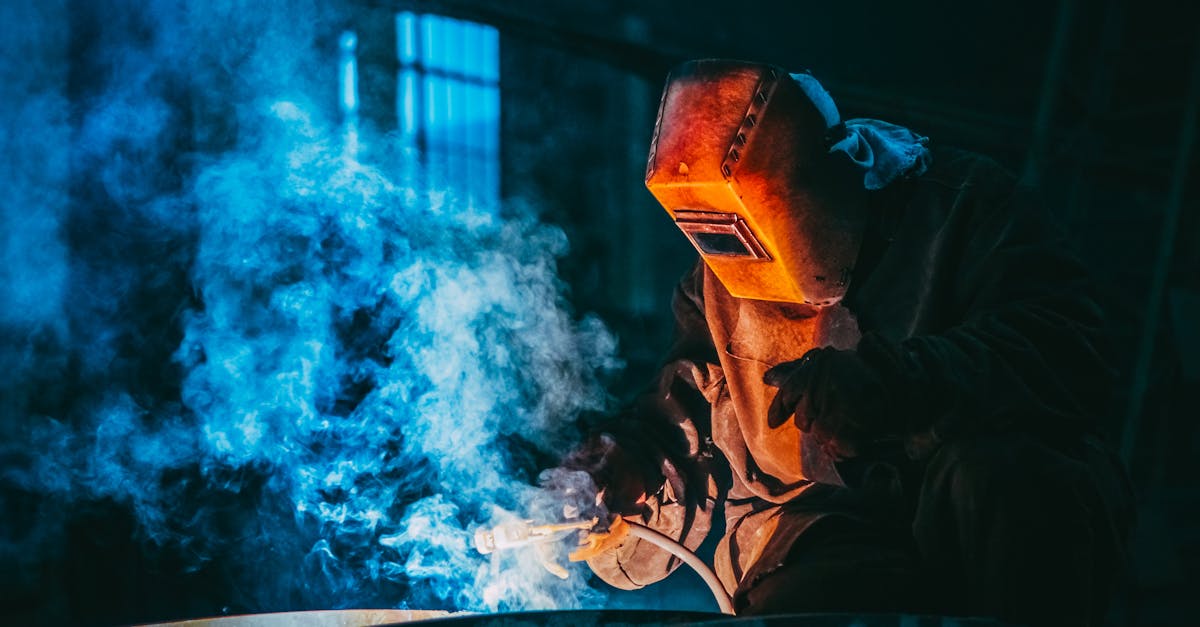 participez à notre atelier de masques vénitiens et créez votre propre chef-d'œuvre artisanal unique, alliant tradition et créativité.