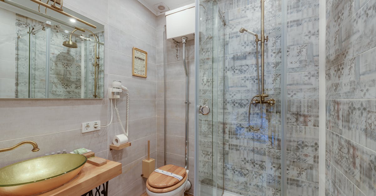 découvrez notre sélection d'accessoires de salle de bain italiens alliant design élégant et qualité supérieure pour sublimer votre espace.