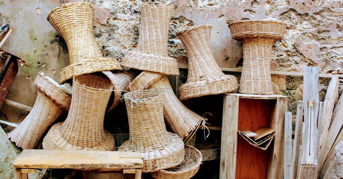 découvrez l'artisanat traditionnel de marrakech, ses savoir-faire uniques et ses créations authentiques qui reflètent la richesse culturelle de la ville.
