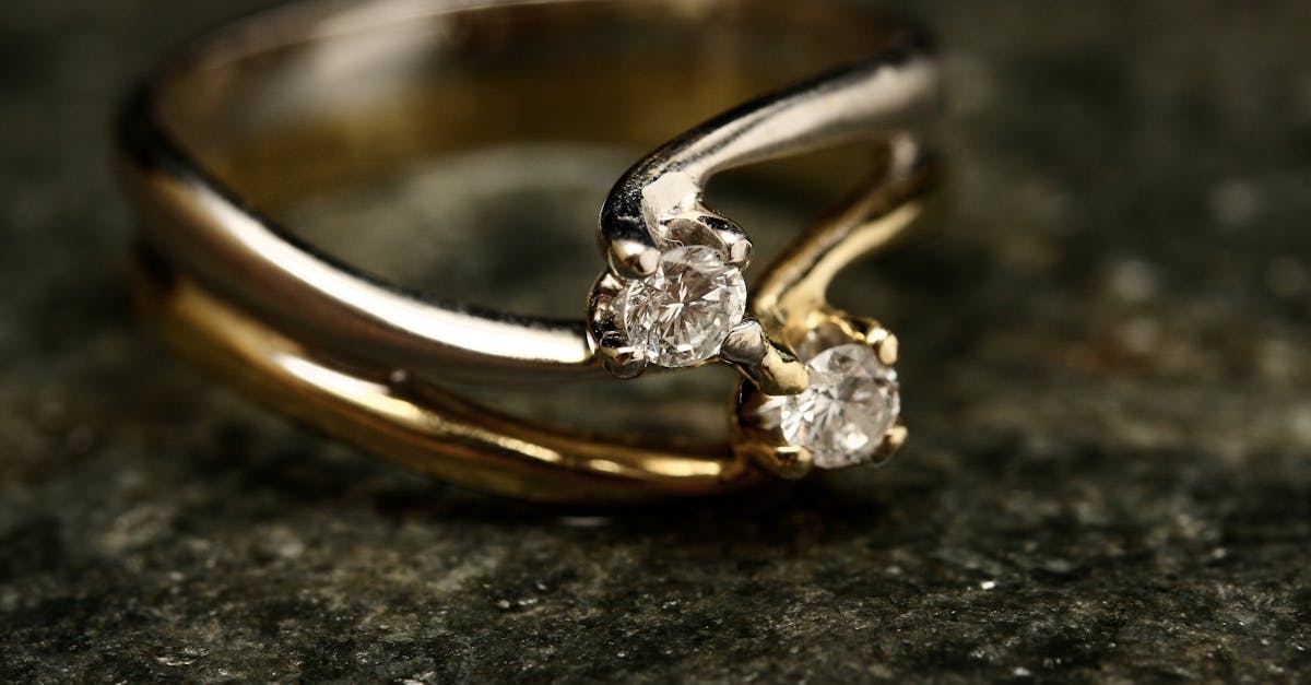 découvrez l'artisanat exceptionnel des bijoux turcs, alliant tradition et créativité pour des pièces uniques et élégantes.