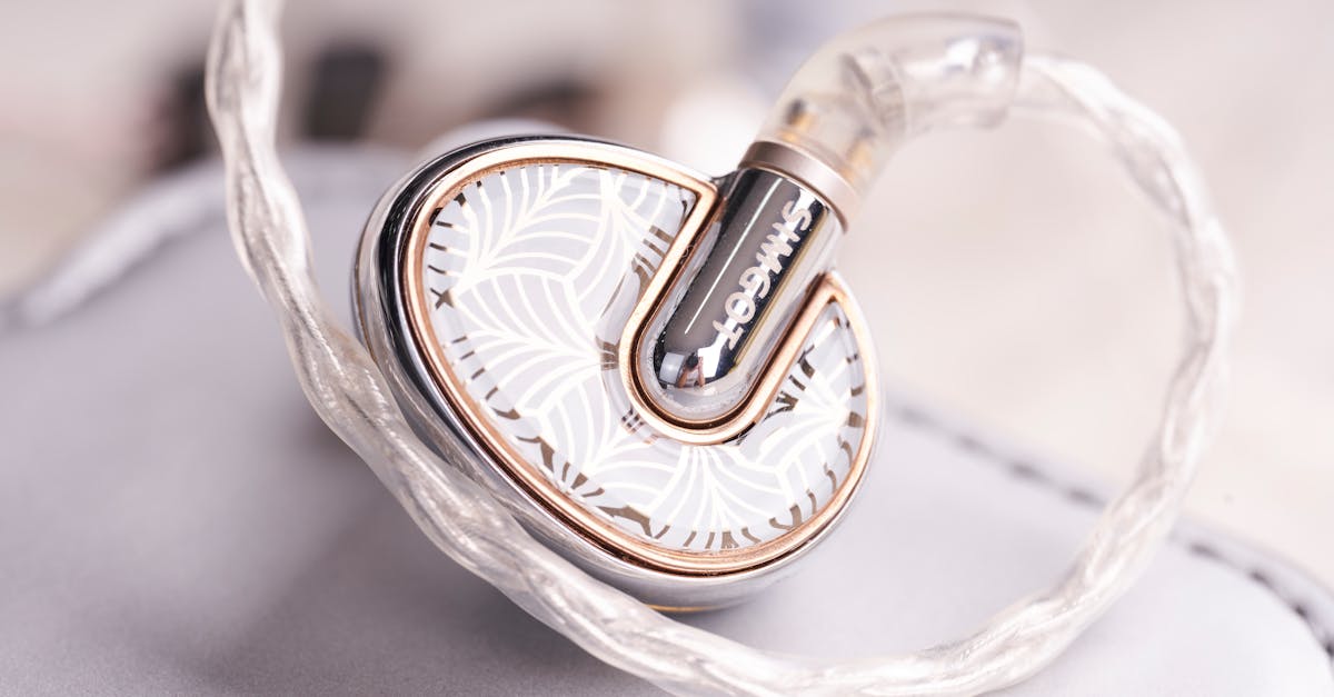 meubles audio haut de gamme alliant design élégant et qualité sonore optimale pour sublimer votre installation audio.