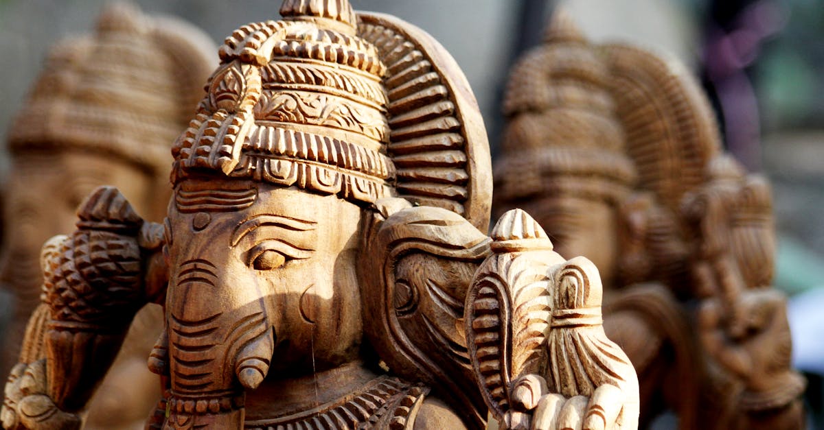 découvrez l'artisanat indien, un savoir-faire traditionnel mêlant créativité et héritage culturel pour des créations uniques et authentiques.