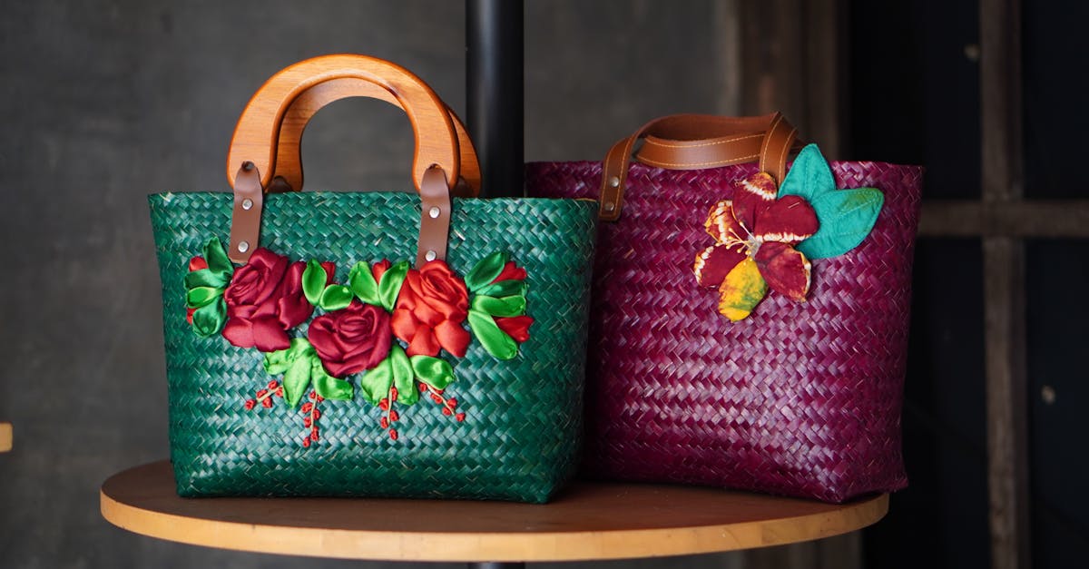 découvrez notre collection de tote bags élégants et pratiques, parfaits pour vos courses, sorties ou cadeaux. un accessoire tendance et écologique pour toutes les occasions.