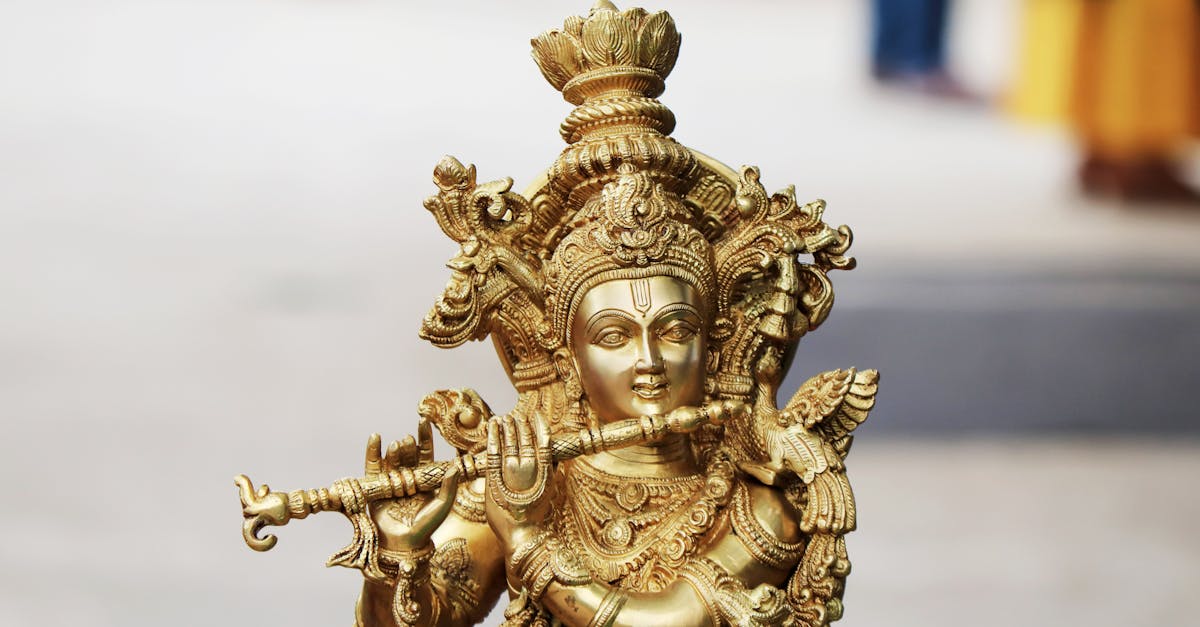 découvrez notre collection de statues décoratives uniques pour embellir votre intérieur et jardin avec élégance et originalité.